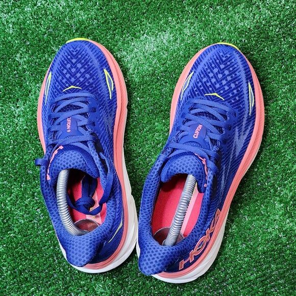 HOKA CLIFTON 9 - Womens Athletic Shoes - SIZE 7.B - Picture 7 of 9